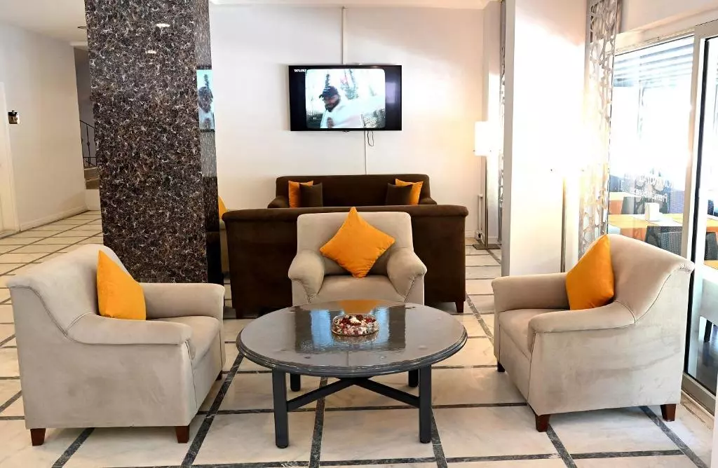 هتل روکس رویال